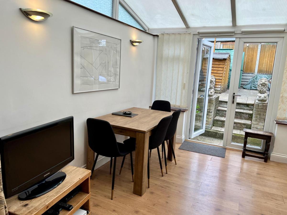 Edencourt Apartment Londra Esterno foto