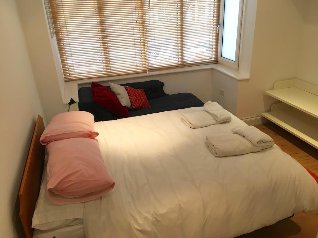 Edencourt Apartment Londra Esterno foto